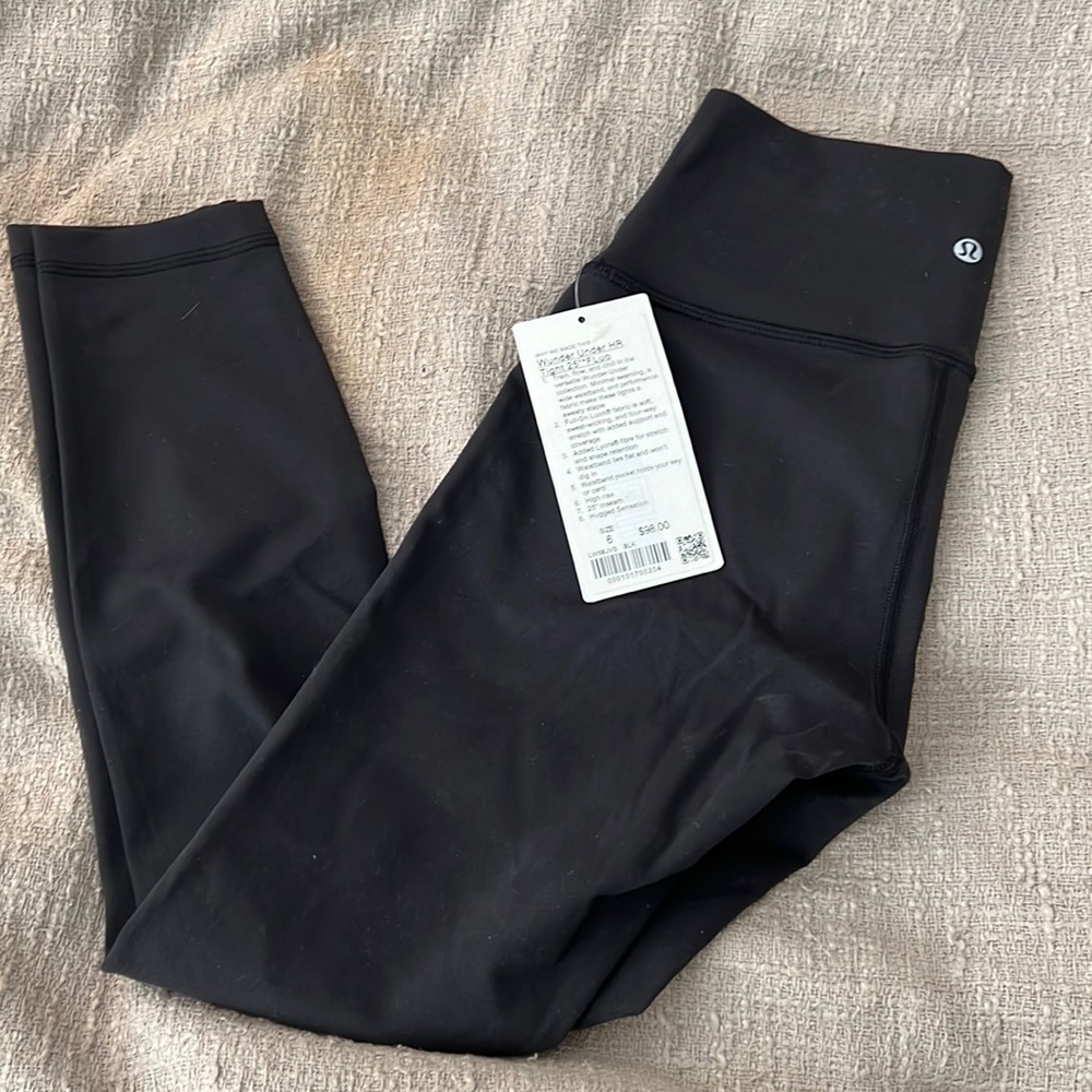 Lululemon  Wunder Under HR 25"